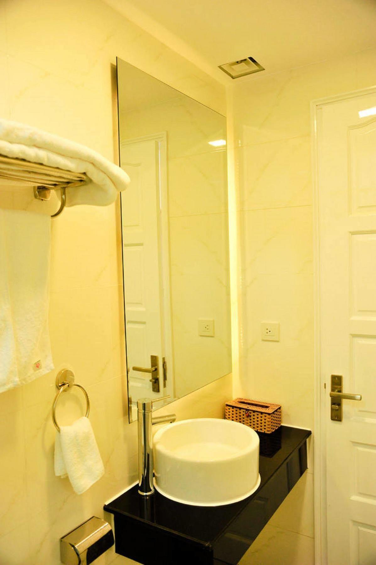 Allure Hotel Thuy Trieu Εξωτερικό φωτογραφία
